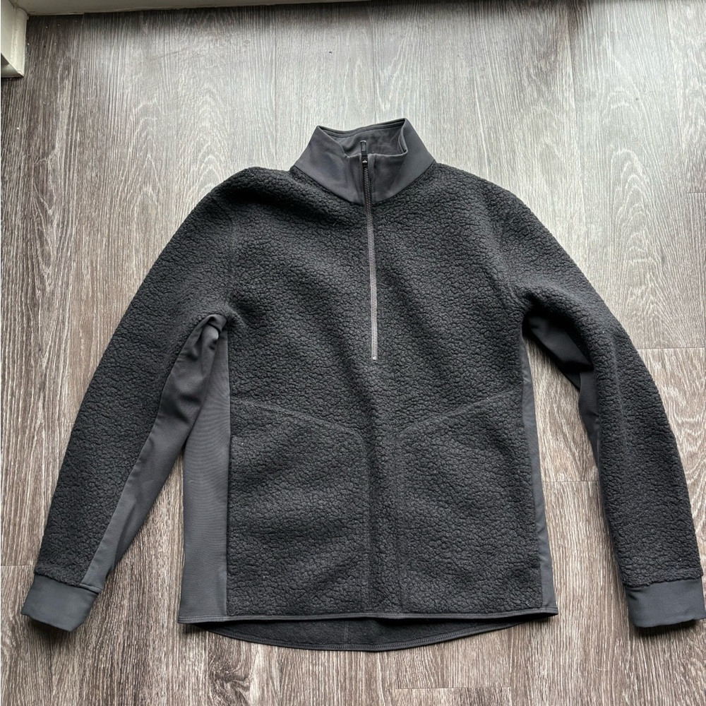 Lululemon tundra trek half zip sweater men size medium